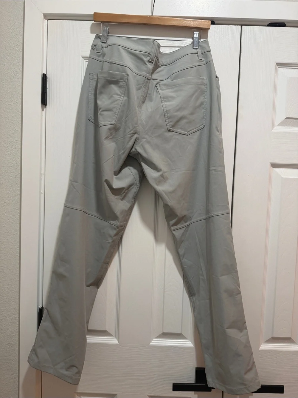 Lululemon Mens ABC Gray Pants Size 34